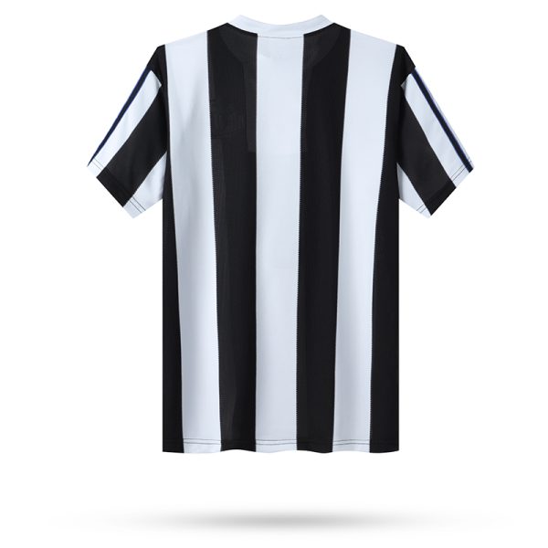 Vintage Newcastle United 1995/97 Heimtrikot weiß schwarz Kurzarm Fußballtrikots – Bild 2