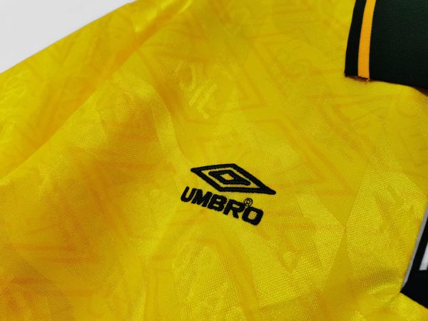 Vintage Signed Brasilien Fußball Heimtrikot 1991-1993 Umbro Cafu Brasil Gelb für Herren – Bild 6
