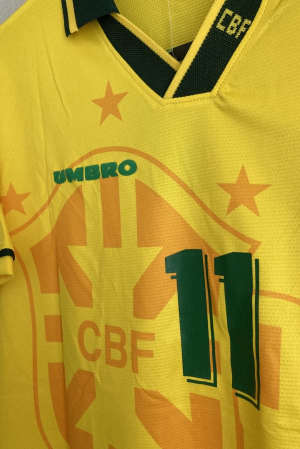 Vintage Signed Brasilien Fußball Heimtrikot 1991-1993 Umbro Cafu Brasil Herren mit Aufdruck ROMÁRIO 11 – Bild 4