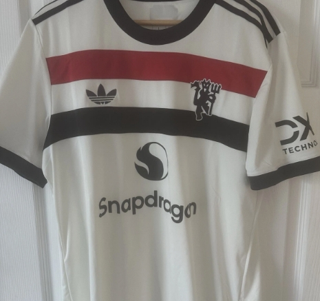 Manchester United Fußball Trikot