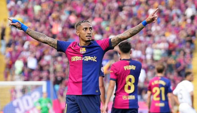 Barcelona stürmt nach einem wilden Sieg im El Clásico seinem 28. La Liga-Titel entgegen-1