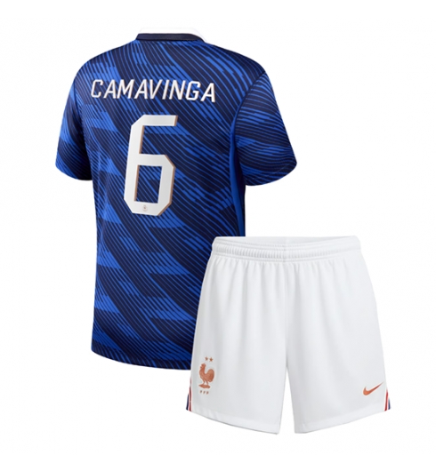 Frankreich Eduardo Camavinga #6 Heimtrikot Kinder WM 2026 Fußball trikotsatz 2 Frankreich Eduardo Camavinga #6 Heimtrikot Kinder WM 2026 Fußball trikotsatz 2