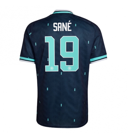 Deutschland Leroy Sane #19 Auswärtstrikot WM 2026 Fußballtrikots 2 Deutschland Leroy Sane #19 Auswärtstrikot WM 2026 Fußballtrikots 2