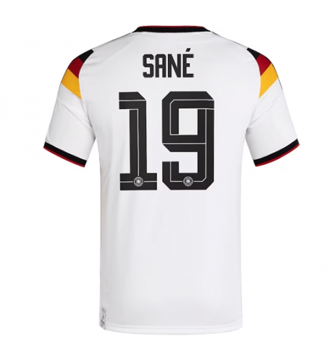 Deutschland Leroy Sane #19 Heimtrikot WM 2026 Fußballtrikots 2 Deutschland Leroy Sane #19 Heimtrikot WM 2026 Fußballtrikots 2